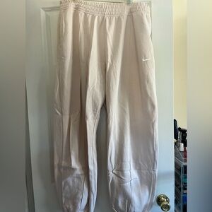 Nike Women’s Phoenix Sweatpants